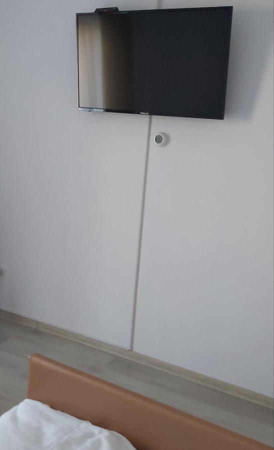 Studio Elisa Apartman Karánsebes Kültér fotó
