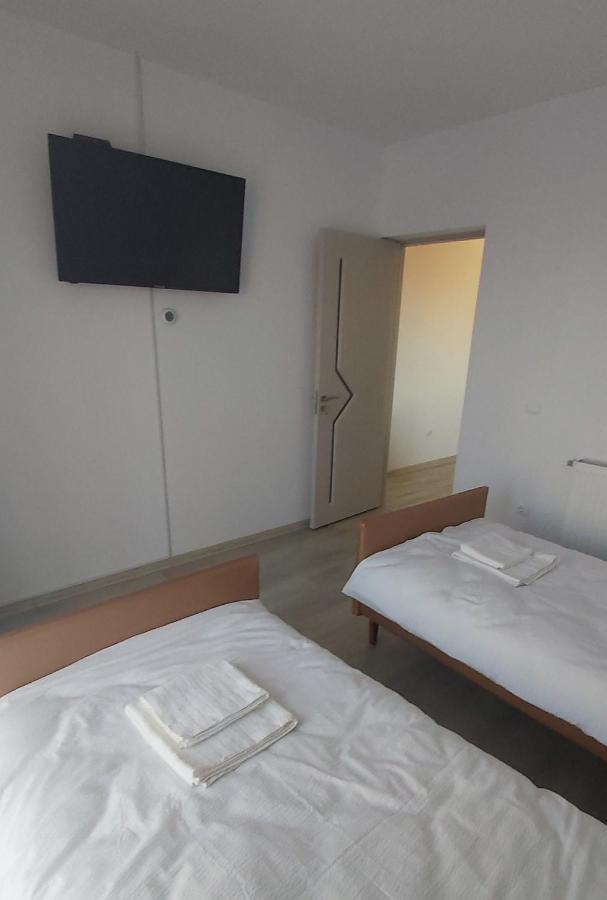 Studio Elisa Apartman Karánsebes Kültér fotó